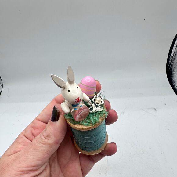 Tiny Easter Assemblage Holiday Decor - Wooden Spool with Bunny - Picture 6 of 6